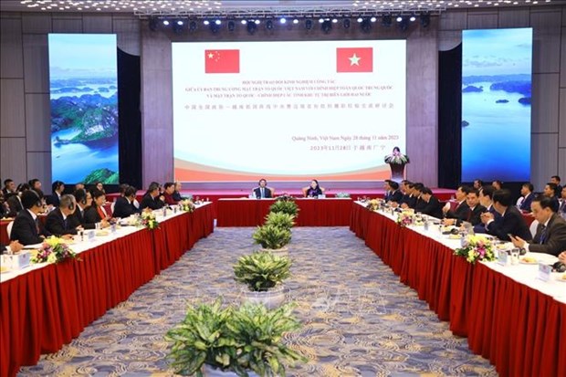 Vietnam Fatherland Front, Chinese People’s Political Consultative Conference step up ties hinh anh 1