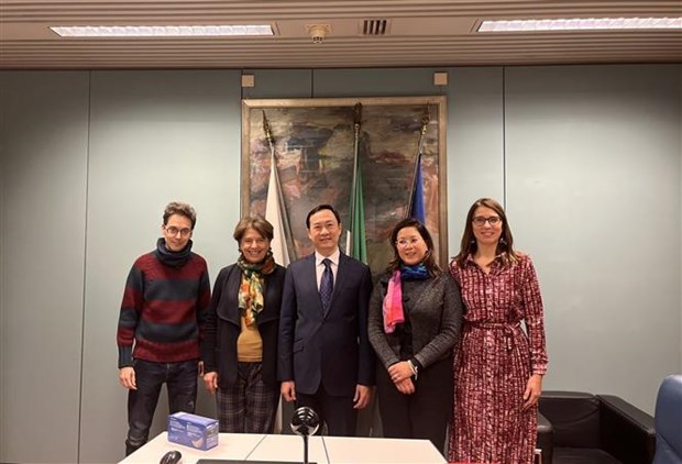Vietnam seeks stronger cooperation with Italy’s Emilia-Romagna region hinh anh 1
