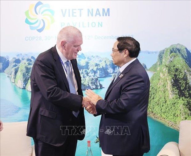 PM meets leaders of countries, int'l organisations on COP28 sidelines hinh anh 4