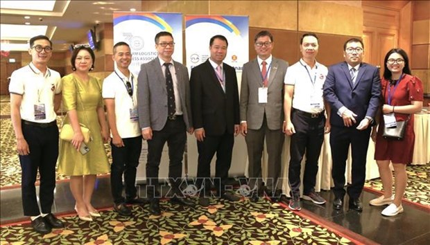 ASEAN works to boost seamless intra-bloc logistics connectivity hinh anh 2