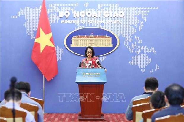 Vietnam, China strive for people’s happiness, humankind’s progress: FM spokeswoman hinh anh 1