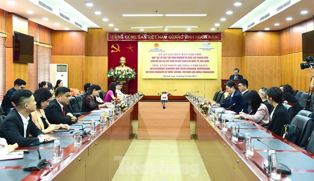 Vietnam, RoK extend duration of youth exchange cooperation pact hinh anh 1