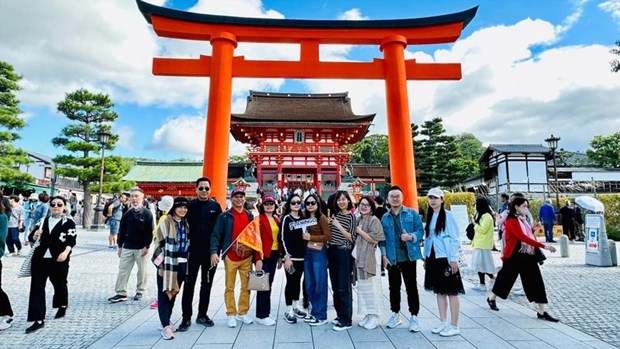 Vietnamese arrivals in Japan set record high in 11 months of 2023 hinh anh 1