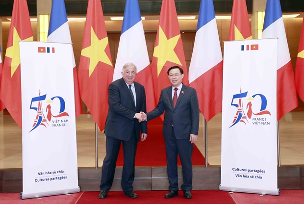 Foreign officials applaud Vietnam’s ties with France, UNESCO hinh anh 2