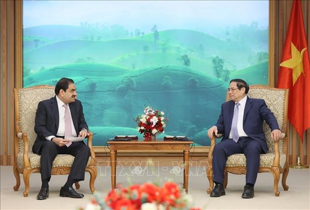 PM receives Chairman of Adani Group in Hanoi hinh anh 1