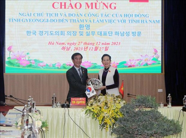 Ha Nam, Gyeonggi provinces step up cooperation hinh anh 1