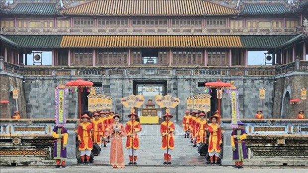 Festival spotlights Hue’s cultural heritage hinh anh 1