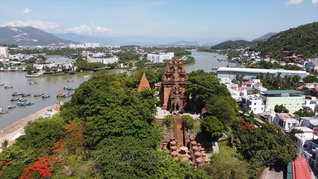 Ninh Thuan, Khanh Hoa develop “two localities, one destination” tours hinh anh 1