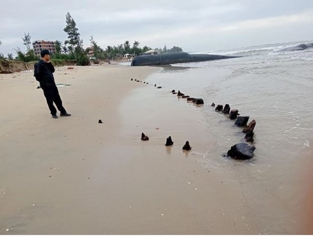Quang Nam: Emergency excavation planned for suspected shipwreck hinh anh 1