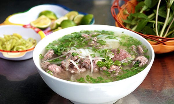 Vietnam’s Pho bo nominated among 20 of the world’s best soups: CNN hinh anh 1