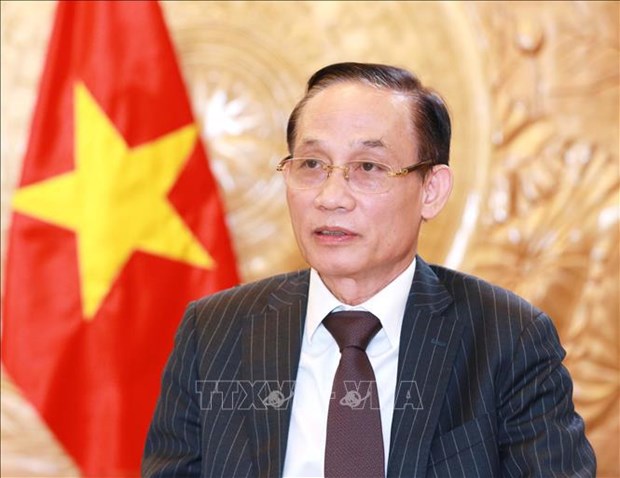 Party official pays working trip to Italy, Vatican hinh anh 1