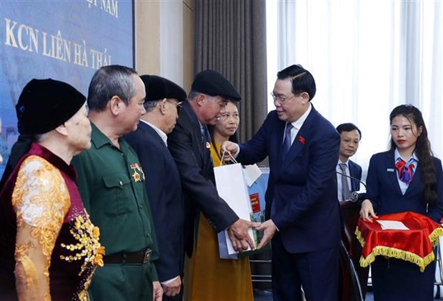 NA chairman pays working visit to Thai Binh province hinh anh 2