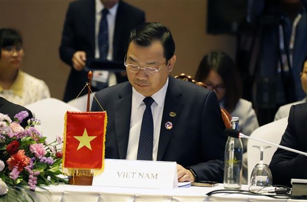 Vietnam suggests diversifying ASEAN-Russia tourism activities hinh anh 1