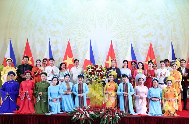 President Vo Van Thuong hosts banquet in honour of Philippine counterpart hinh anh 1