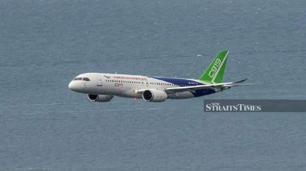 China's COMAC to showcase aircraft in Malaysia hinh anh 1