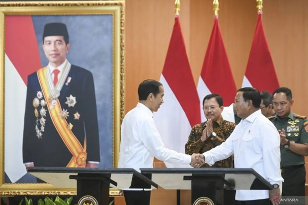 Indonesian Defence Minister granted honorary general rank hinh anh 1