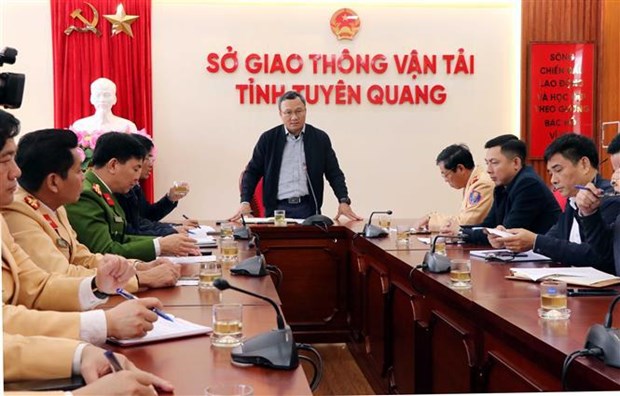 PM orders drastic measures after fatal road accident in Tuyen Quang hinh anh 2