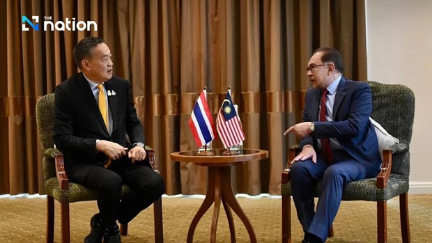 Thai, Malaysian PMs discuss tourism cooperation hinh anh 1