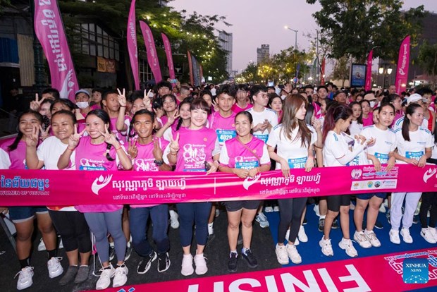 Cambodia: “Women Run 10k” marks Int'l Women's Day hinh anh 1