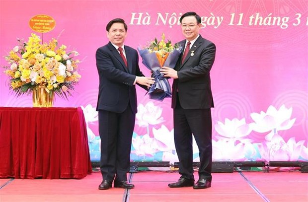 NA Chairman honoured with 40-year Party membership badge hinh anh 1