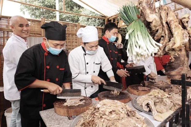Sixty-five master chefs, culinary experts to gather at Pho Festival 2024 hinh anh 1