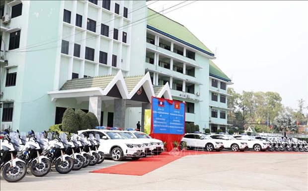 Vietnam assists Laos in ensuring security in ASEAN Chairmanship Year hinh anh 1