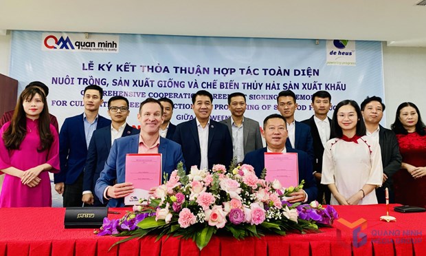 Vietnamese, Dutch firms sign aquaculture cooperation deal hinh anh 1