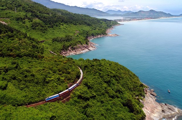 Railway sector eyes brighter future hinh anh 1