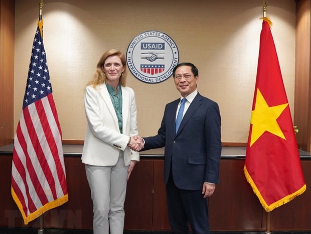 Foreign Minister meets US National Security Advisor, USAID Administrator hinh anh 2