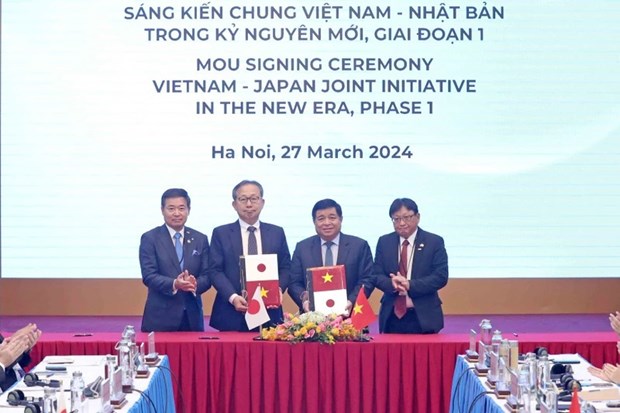 Vietnam - Japan joint initiative in new era launched hinh anh 1