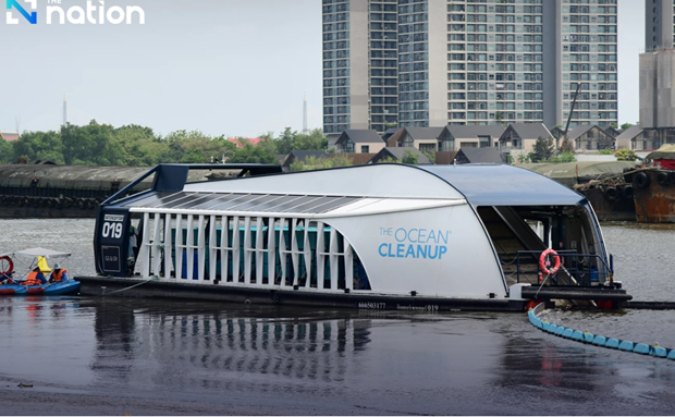 Thailand uses Dutch barge to collect garbage from Chao Phraya river hinh anh 1