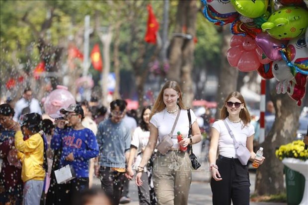 Hanoi’s tourism revival boosted hinh anh 1