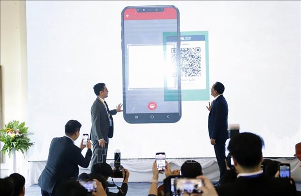 Laos, Thailand launch cross-border QR payment hinh anh 1