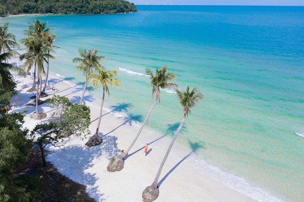 Thai journalist hails Phu Quoc as luxurious, classy destination at lower cost than Thailand hinh anh 1
