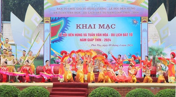 Hung Kings Temple Festival opens in Phu Tho hinh anh 1