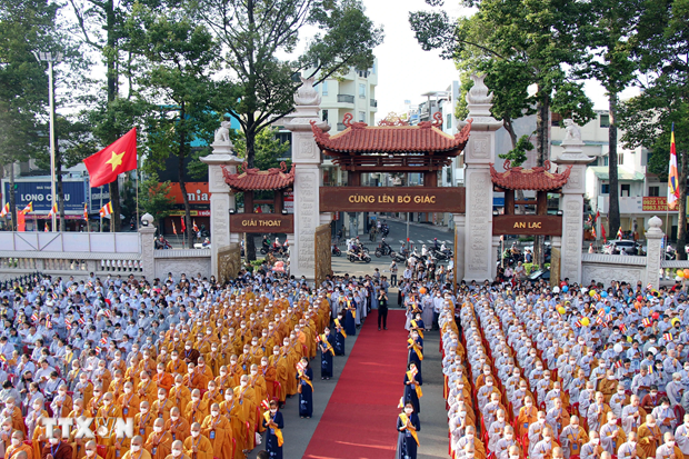State respects, protects right to freedom of religion and belief for all: official hinh anh 2