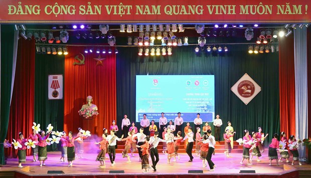 Son La organises traditional New Year celebration for Lao students hinh anh 1