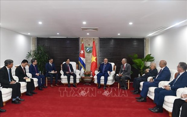 Cuban leaders appreciate Vietnam’s support, call for more investment hinh anh 2