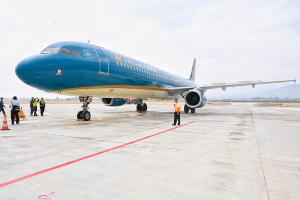 Vietnam Airlines to double flight frequency for 70th anniversary of Dien Bien Phu Victory hinh anh 1