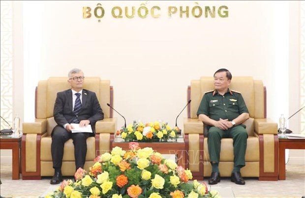 Vietnam, Poland reinforce defence ties hinh anh 1
