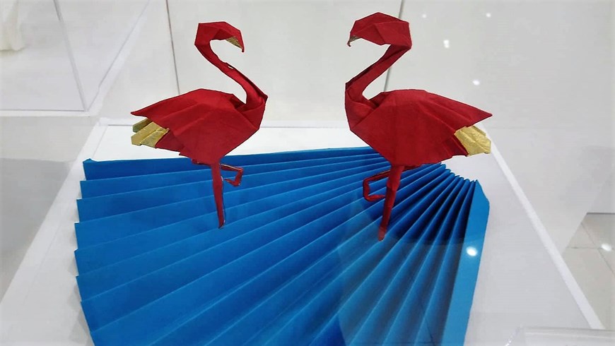 Origami art works on display in Hanoi | Culture - Sports | Vietnam+  (VietnamPlus)